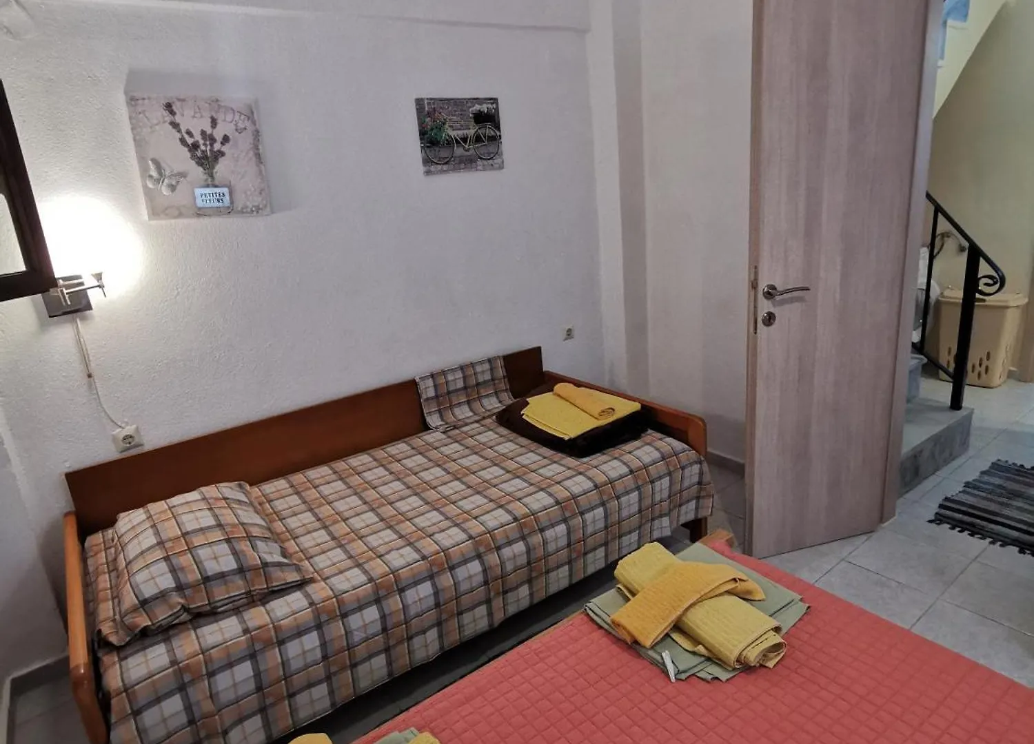 Orange_Blue_Аpartment N2 Near Sea Apartment Hanioti